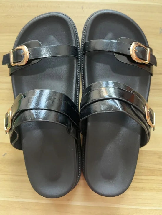 Women Fashion Flip Flops Summer Fashion Platform Metal Beach Slippers Female New Rivet Casual Outside Thick Sole Casual Sandals
