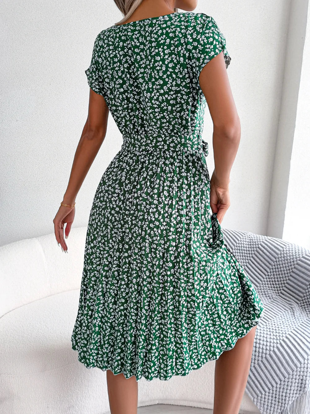 Chic Floral High Waist A-Line Dress - Spring/Summer, Short Sleeve